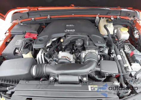 2018 Jeep Wrangler Unlimited Sahara 4X4 из США, поврежденный, VIN 1C4HJXEG4JW174635